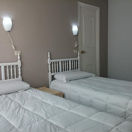 Hermus Hotel Encamp Quarto foto